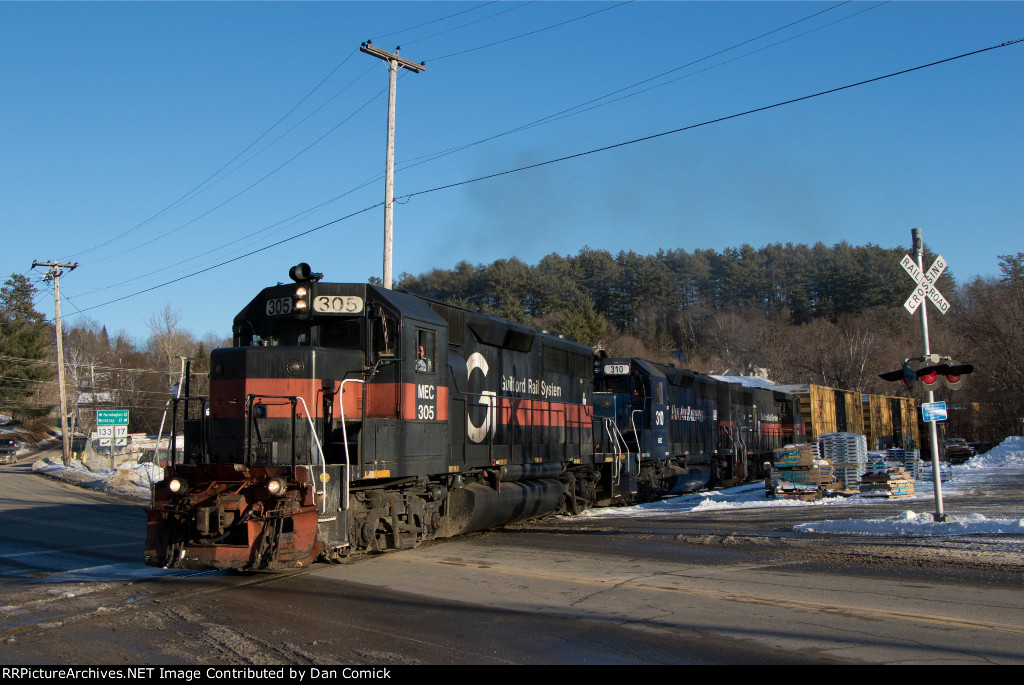 PORU 305 in Livermore Falls